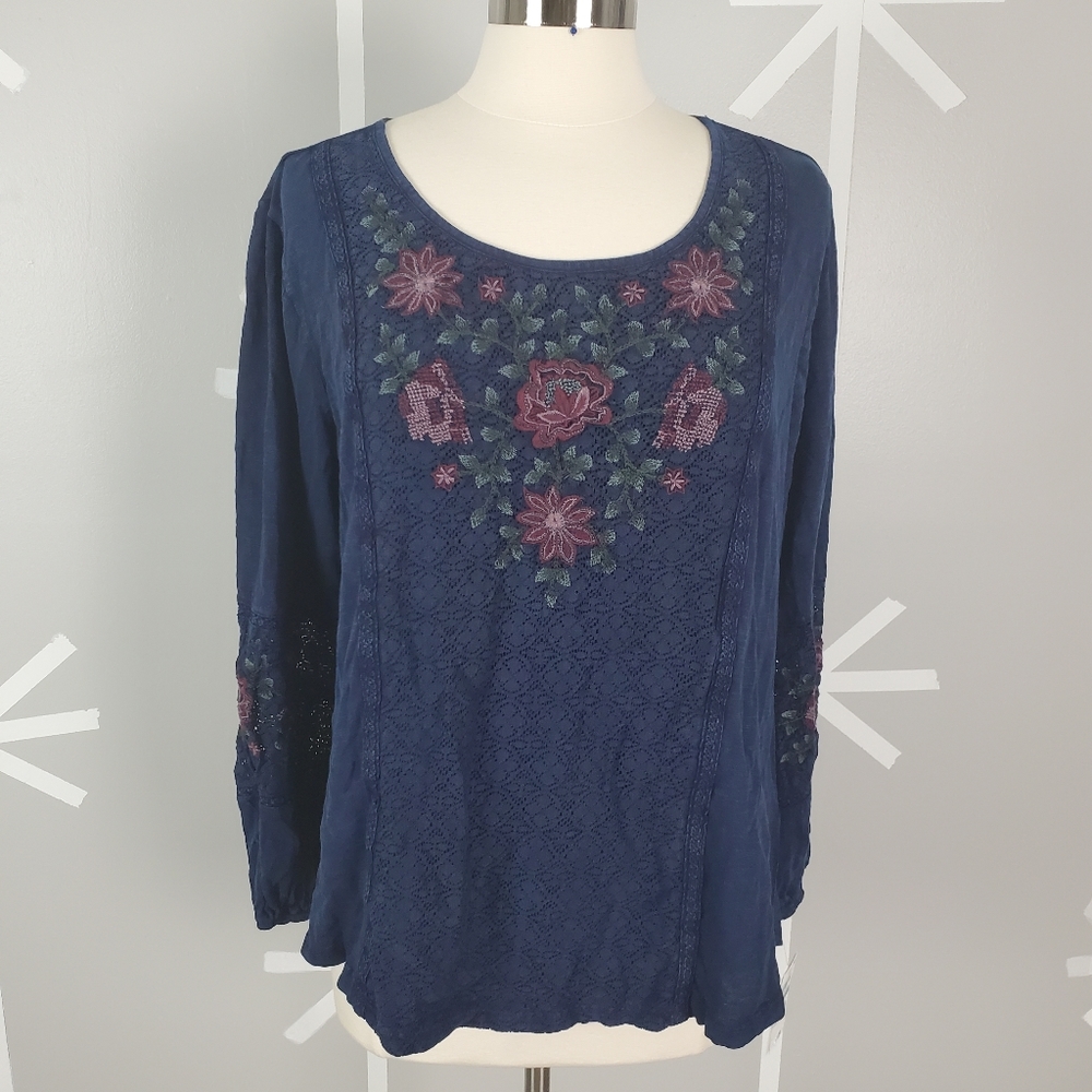 NWT Plus Size 0X Bower Blue Floral Top